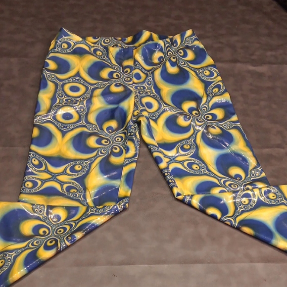 Retro Disco Styled Vibrant Patterned Flare Pants - Picture 3 of 11